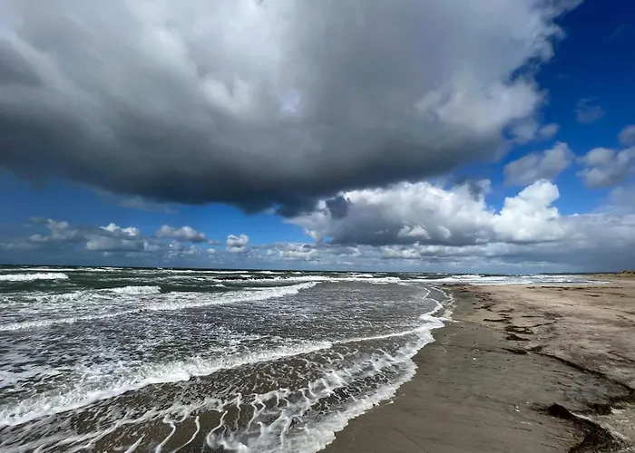 24 Person In Vakantiehuis Frederiksværk